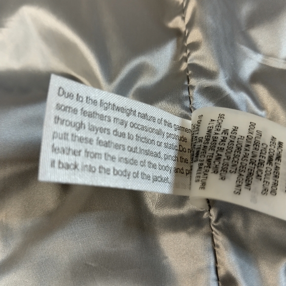 Calvin Klein silver puffer vest 90% duck down womans medium - Picture 9 of 15